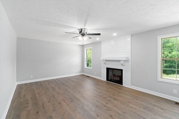 Building Photo - 329 Wesson Dr