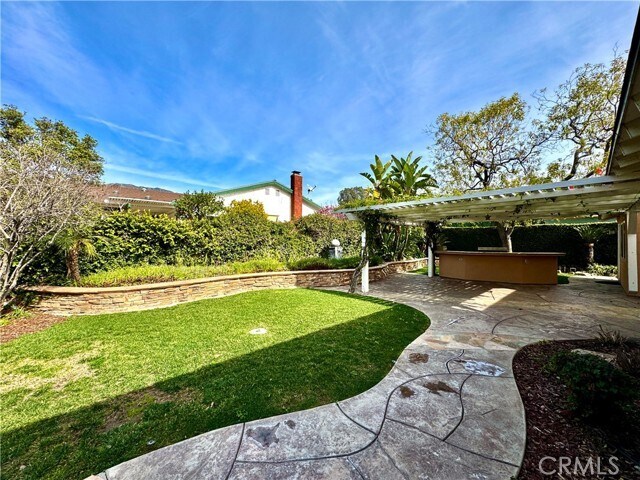 Building Photo - 269 E Miramar Ave