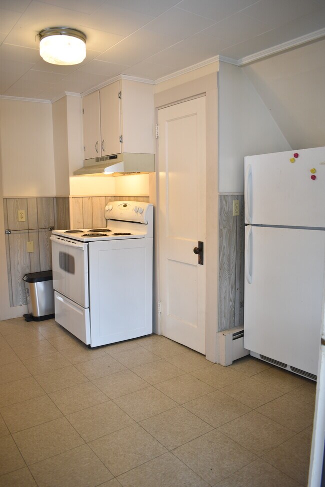 Foto del edificio - 64 Elm St