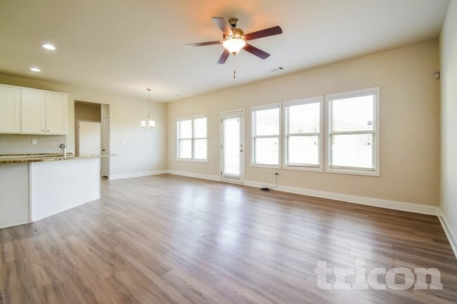 Building Photo - 4125 Evelyn View Ct