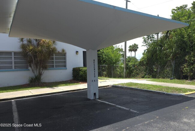 Foto del edificio - 8401 N Atlantic Ave