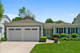 Building Photo - 933 Shambliss Ln