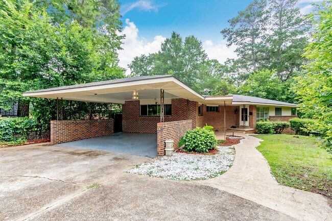 Foto del edificio - 3105 Pelzer Ave