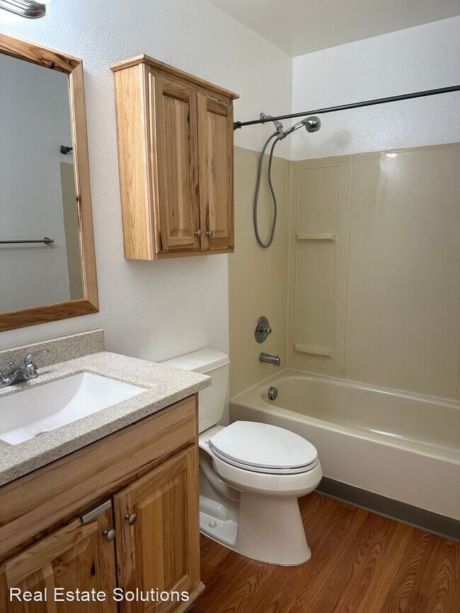 Building Photo - 2 br, 1 bath House - 220 Skyhaven Circle