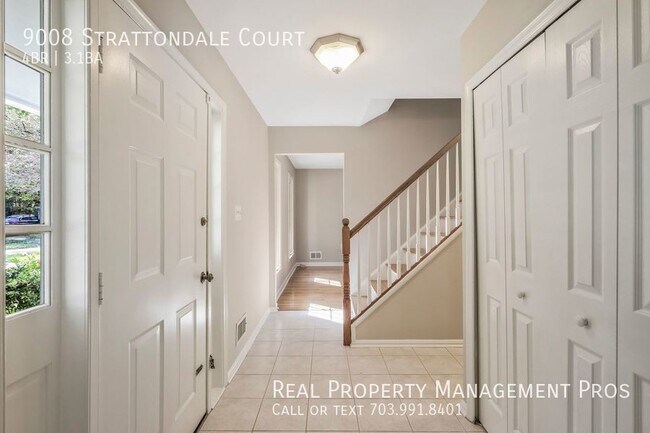 Foto del edificio - 9008 Strattondale Ct