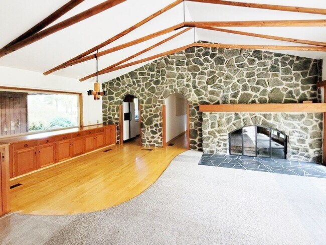 Building Photo - Enjoy Outdoor Living with this Rare Proper...