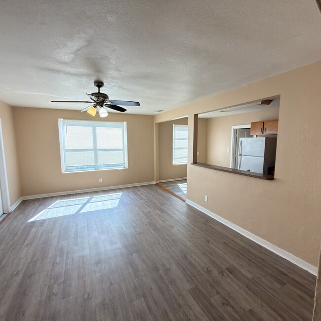 Foto del edificio - 2621 18th St S