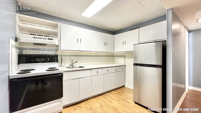 Building Photo - 133 Meadowbank Rd