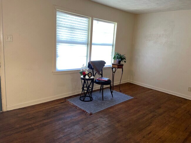 Foto del edificio - 4325 Forbes St