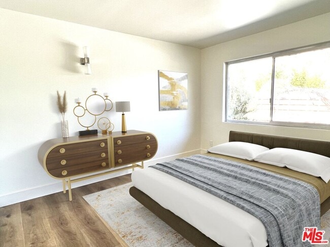 Foto del edificio - 3609 Sapphire Dr