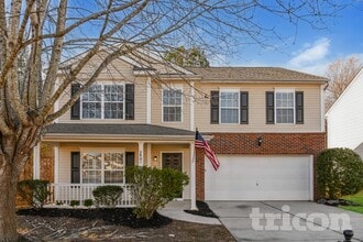 Building Photo - 2801 Buckleigh Dr