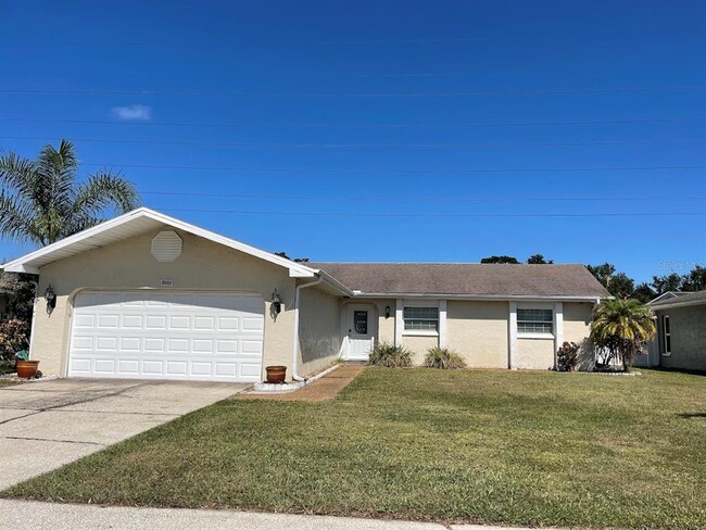 Foto del edificio - 3268 Buckhorn Dr