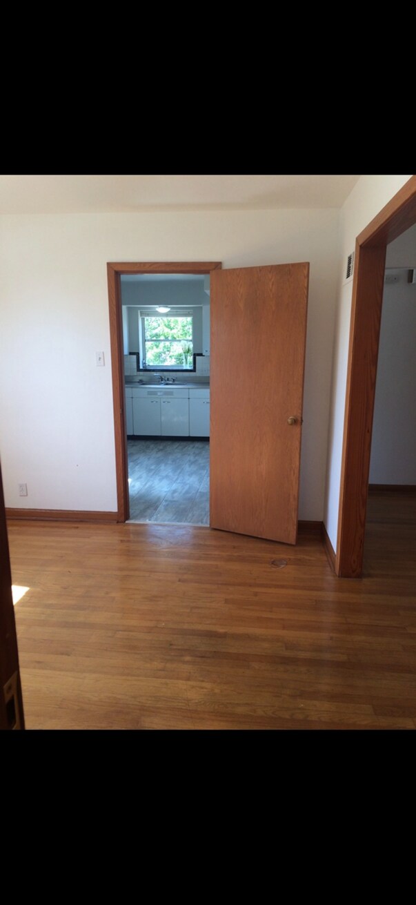 Foto del edificio - 4605 Jamieson Ave