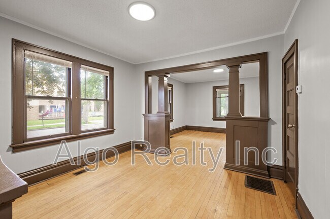 Foto del edificio - 3400 Elliot Ave