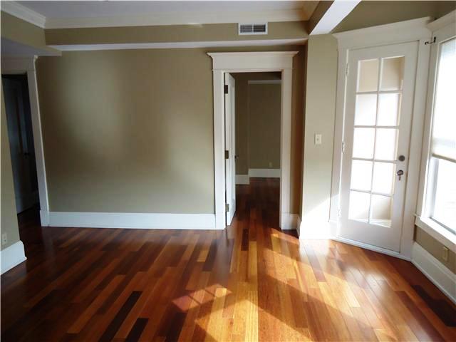 Primary Photo - 1093 Delaware Ave