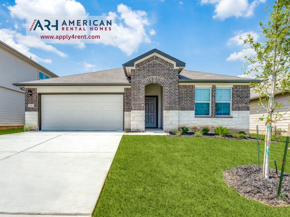 Primary Photo - 4 BR + OFFICE/ 3 BA in Seguin - 2042 SF on...