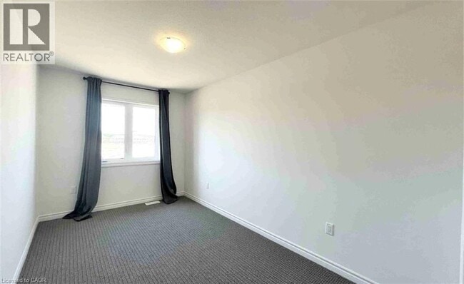 Building Photo - 26 Bellhouse Ave