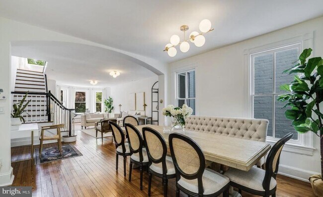 Foto del edificio - 3021 Dumbarton St NW