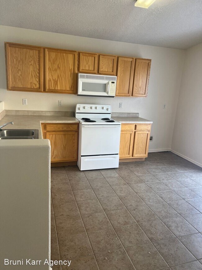 Foto del edificio - 4 br, 2 bath House - 10704 Marblestone NW