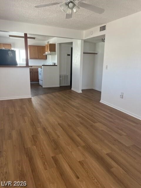 Foto del edificio - 555 Avenue G