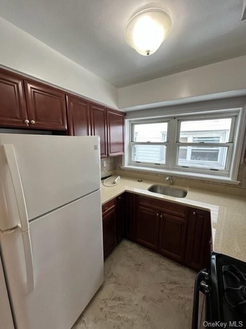 Foto del edificio - 4183 E Tremont Ave