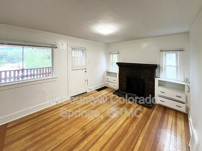 Foto del edificio - 3620 W Pikes Peak Ave