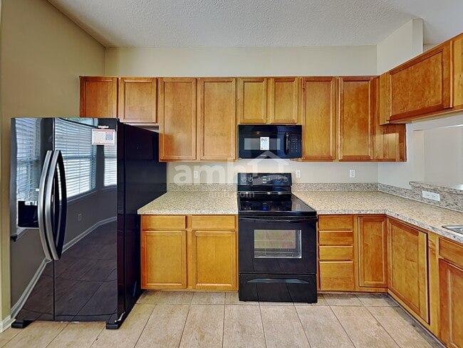 Building Photo - 10902 Campus Heights Ln