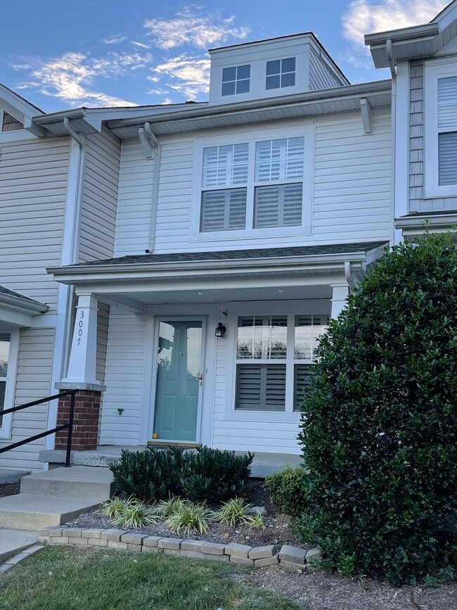Building Photo - 3007 Harpeth Springs Dr