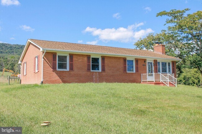 Foto del edificio - 481 Riffey Ln