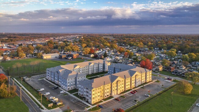 Foto del edificio - The Lofton