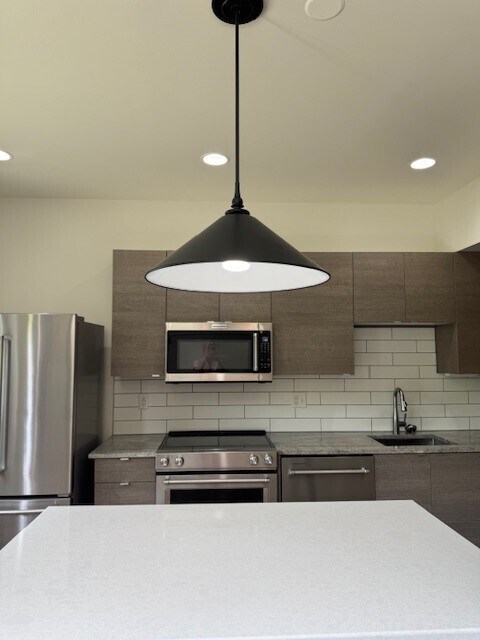 Building Photo - Platt Park Row Homes