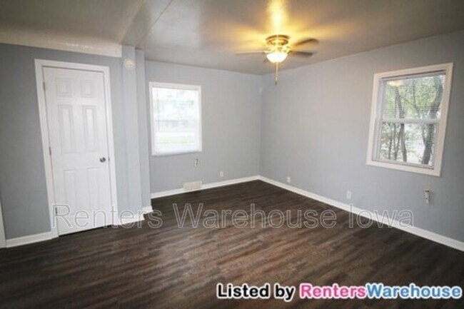 Foto del edificio - 3631 64th St