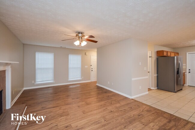 Building Photo - 3141 River Overlook Ct