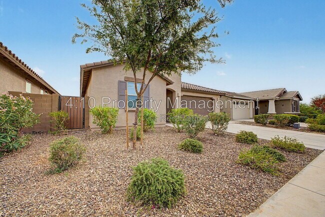 Foto del edificio - 3241 E Malibu Dr