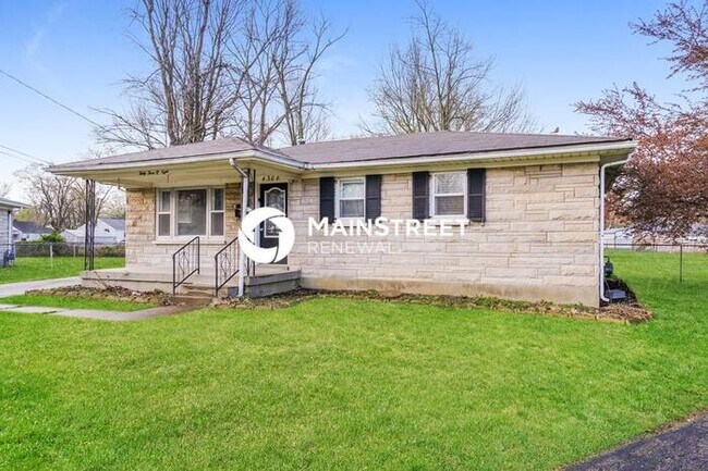 Building Photo - 3 Bedroom Pet-Friendly Home in Louisville, KY with Main Street Renewal