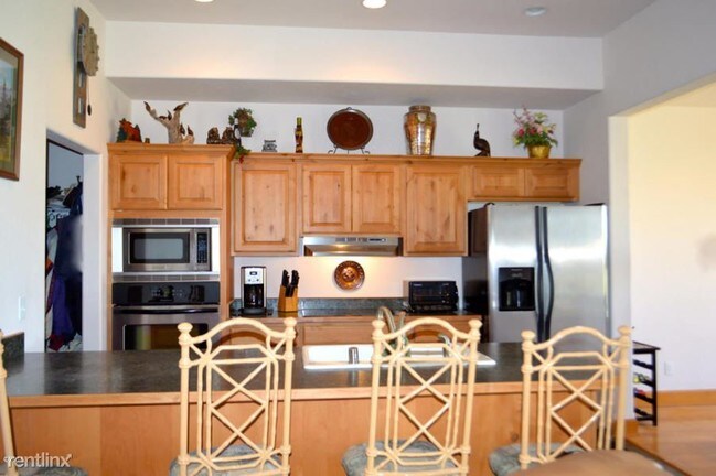 Building Photo - 735 Lenna Joy Dr