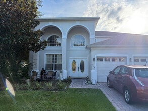 Building Photo - 6530 Lake Pembroke Pl