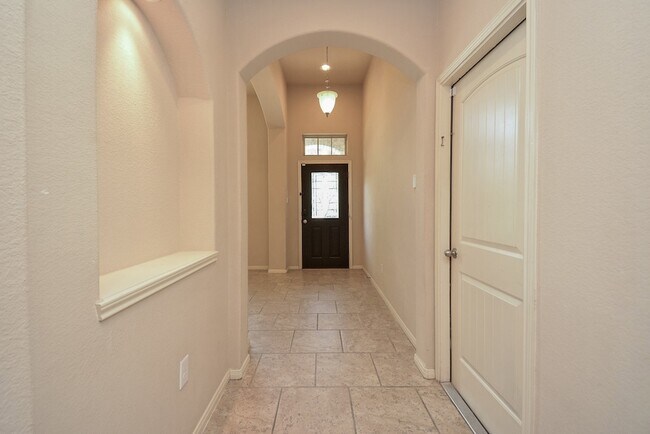 Foto del edificio - 4226 Bergamo Shores Dr