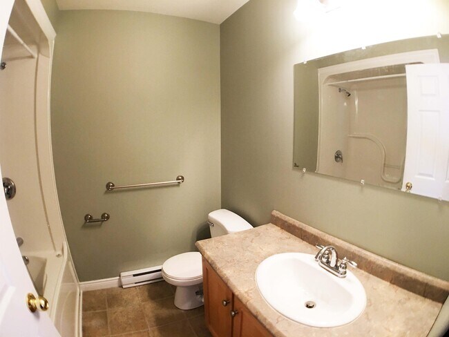 Photo du bâtiment - 24 Gil Eannes Drive