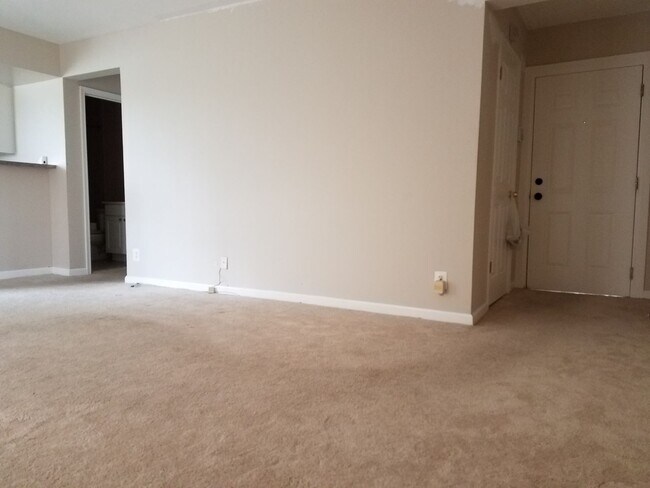 Foto del edificio - 2500 Markham Ln