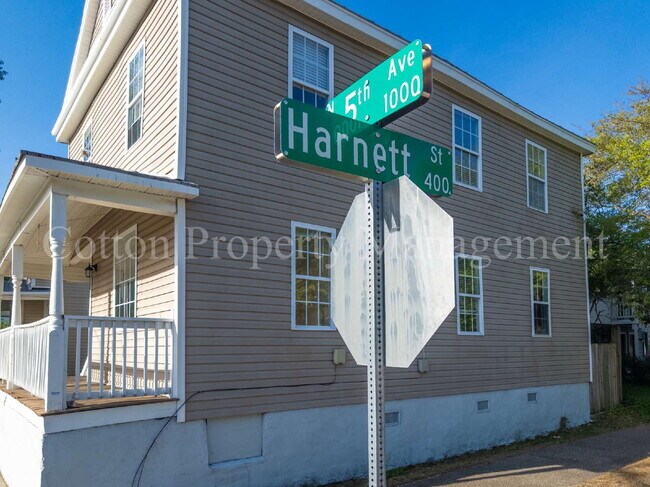 Foto del edificio - 923 N 5th Ave