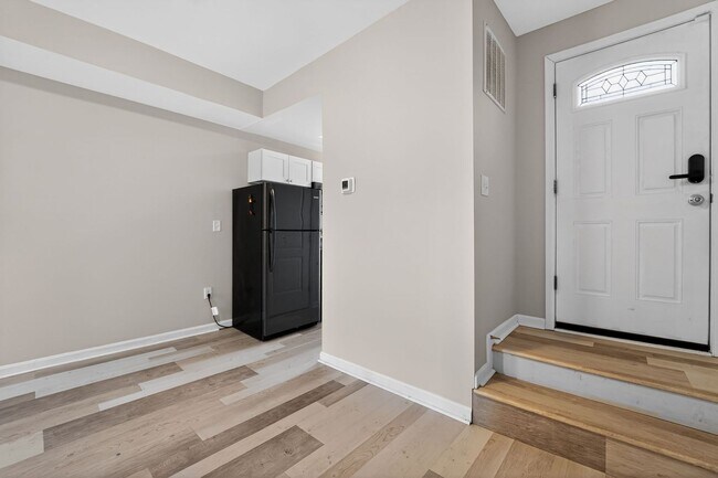 Foto del edificio - 2 bed 1.5 bath rowhome in Baltimore!