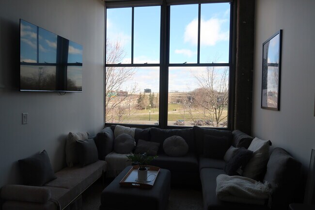Foto del edificio - 156 Porter St