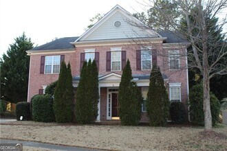 Building Photo - 2627 Hampton Park Dr