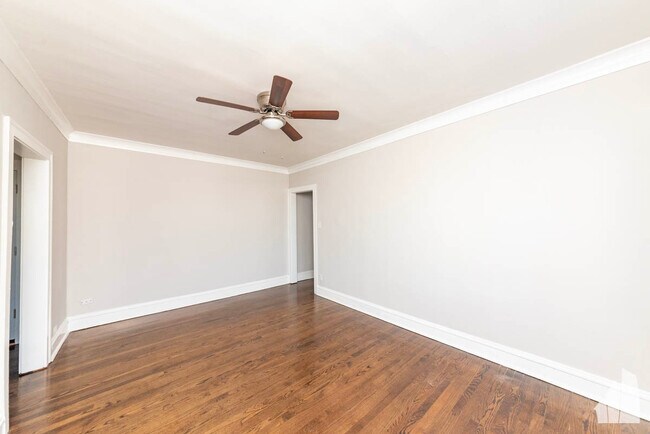 Foto del edificio - 5075 N Wolcott-1