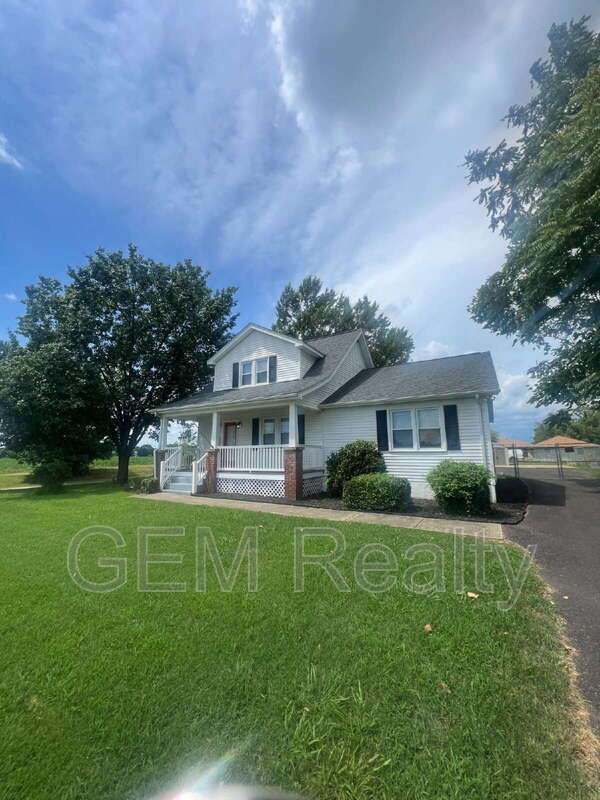 Foto del edificio - 349 White Oak Rd