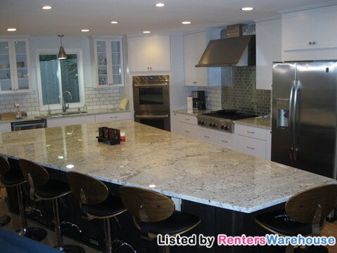 Foto principal - 10549 Lyndale Ave S