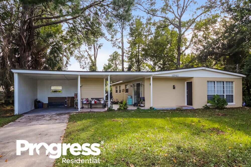 10962 Indies Dr N, Jacksonville, FL 32246 House Rental in