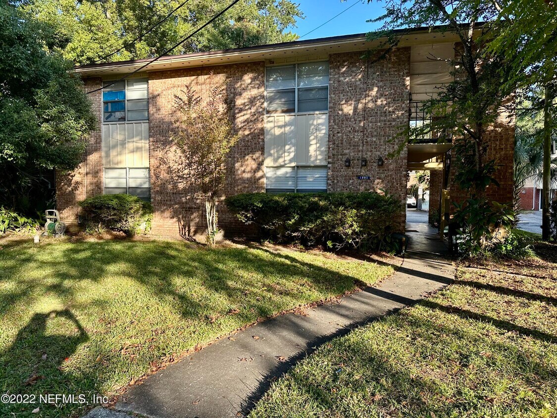 1321 Landon Ave, Jacksonville, FL 32207 House Rental in Jacksonville
