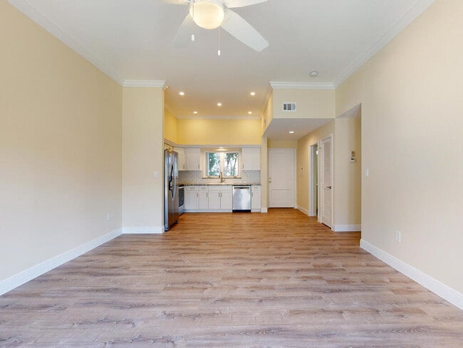 Building Photo - 5040 Harmony Cir